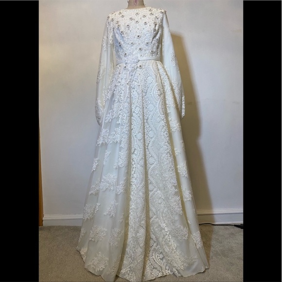 TEUTA MATOSHI Brand new never worn beautiful custom made white Gown PROM WEDDING - Picture 3 of 16